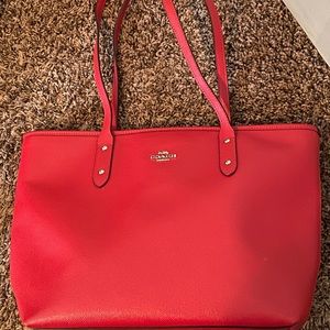 Coach Central Tote NWT